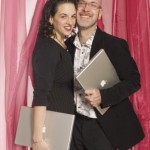 We tweet: 6 ways Twitter can strengthen your love