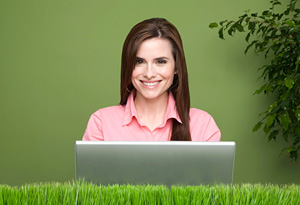 How Social Media Can Help Sustain Your Friendships